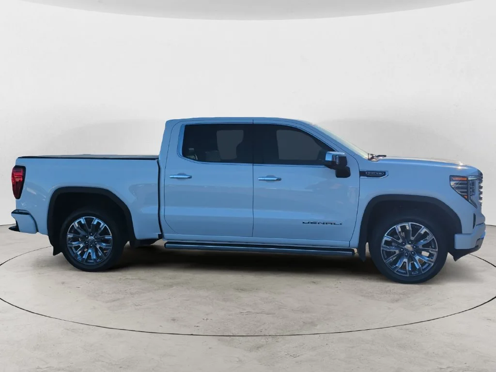 Certified Used 2024 Summit White GMC Denali image 7
