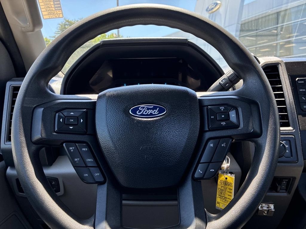 Used 2022 White Ford XL image 20