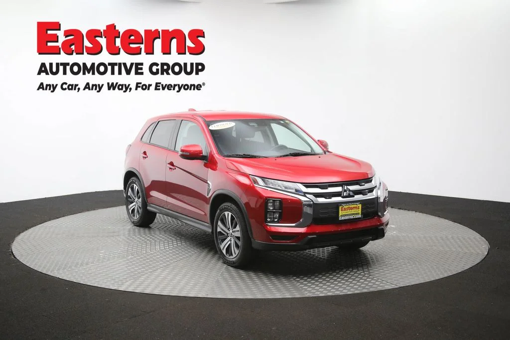 Used 2025 Red Mitsubishi 2.0 SE image 50