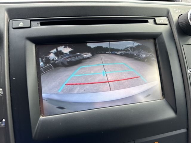 Used 2016 Silver Toyota LE image 17