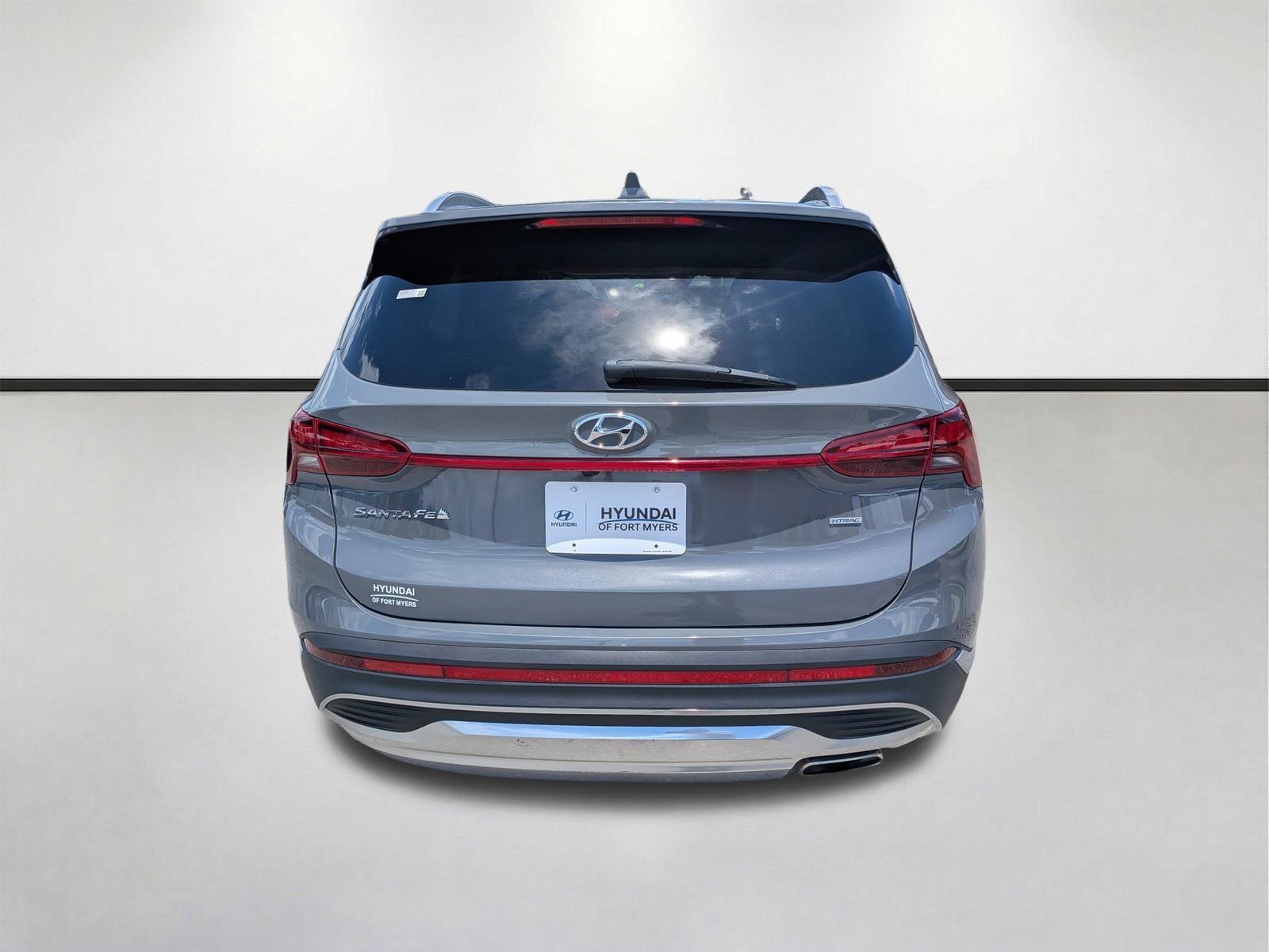 Certified Used 2022 Hampton Gray Hyundai SEL image 5