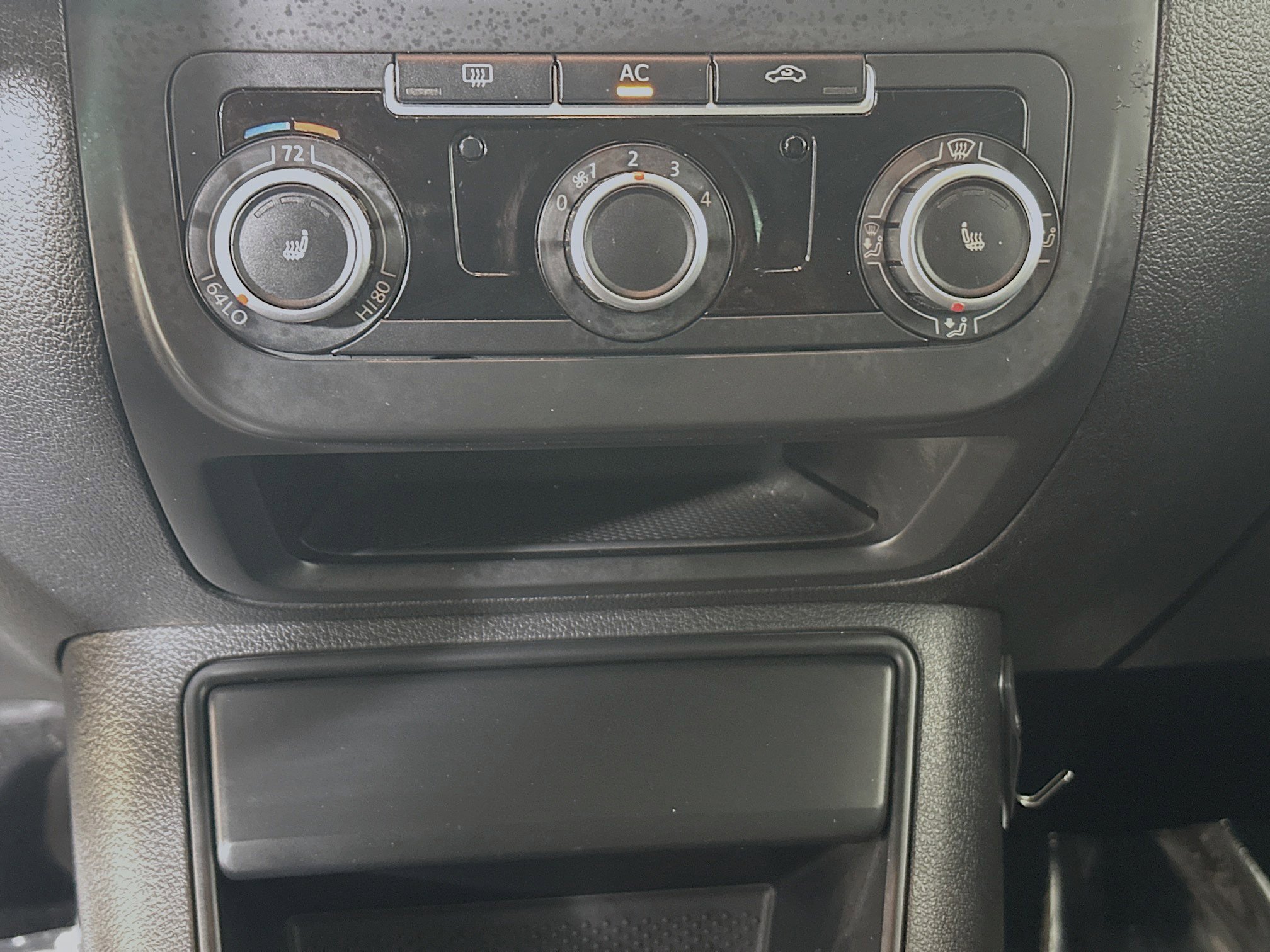Used 2010 Brown Volkswagen S image 22