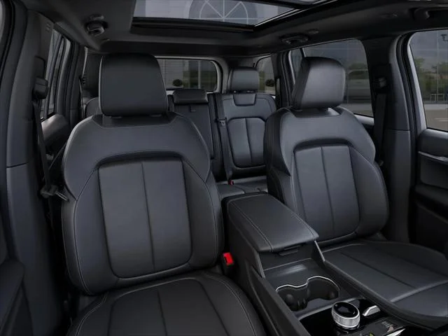 New 2025 Silver Zynith Exterior Paint Jeep Limited image 40