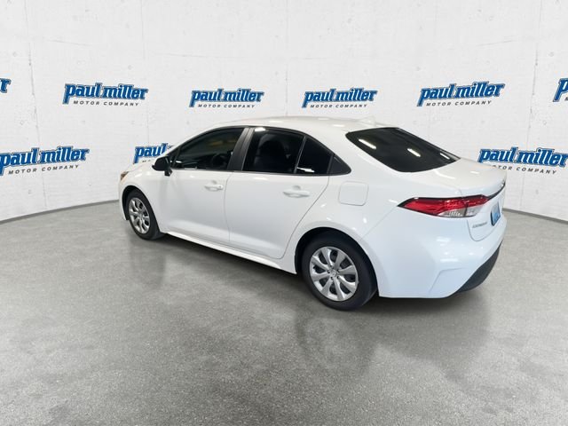 Used 2023 White Toyota LE image 8