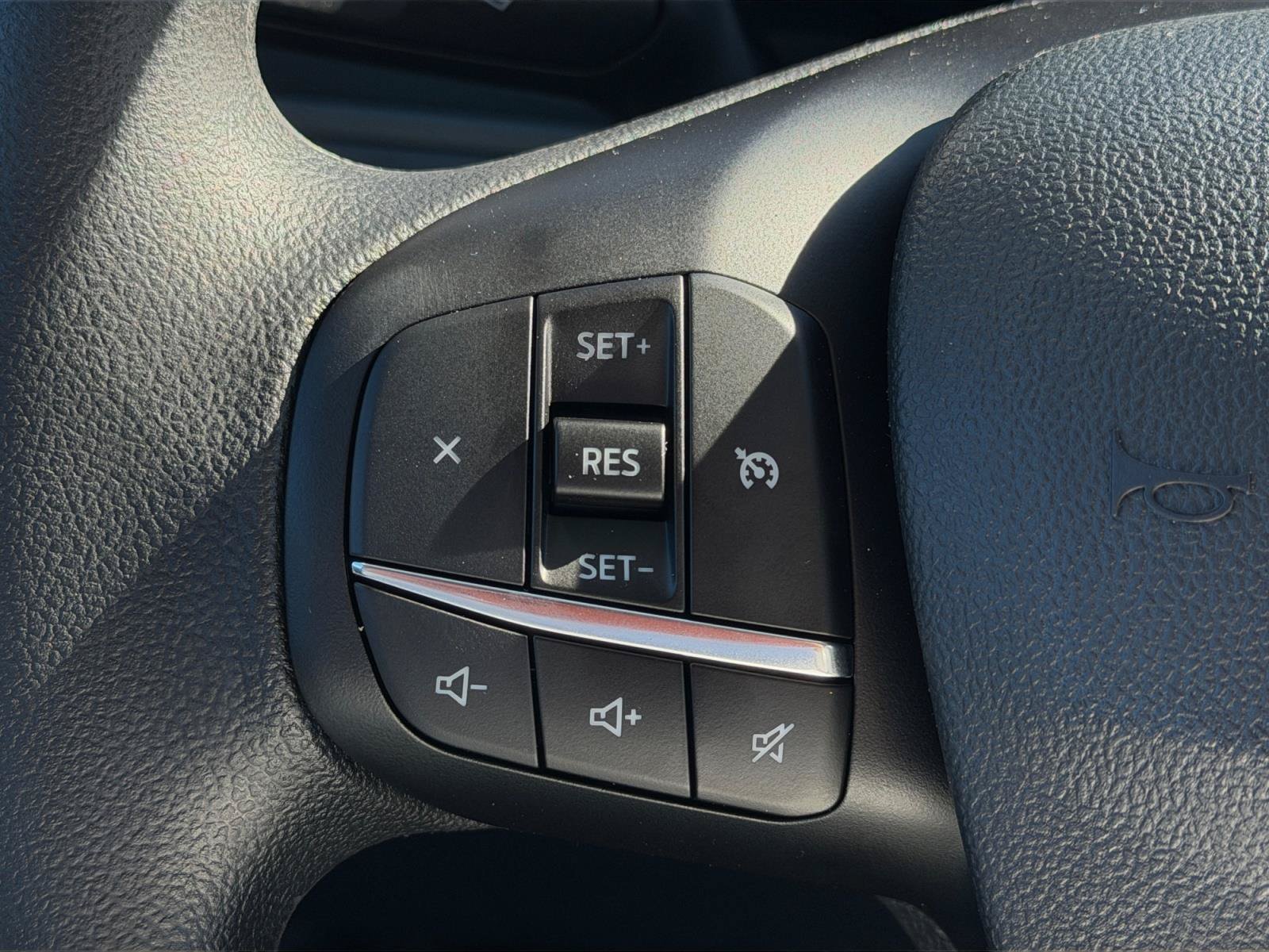New 2026 Shadow Black Ford XLT image 18