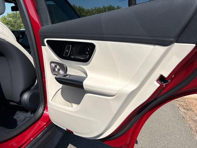 New 2027 Red Mercedes-Benz GLC 300 image 14