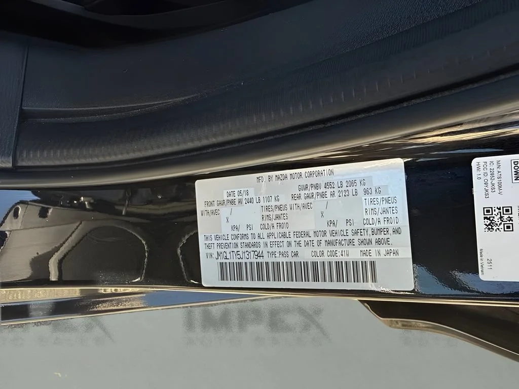 Used 2018  Mazda Grand Touring image 25