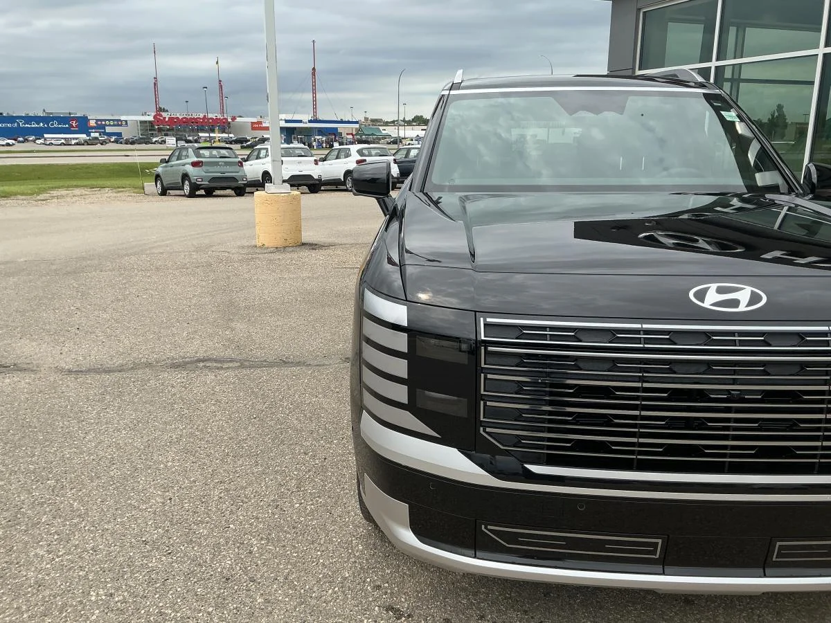 New 2026 Black Hyundai Ultimate Calligraphy image 7