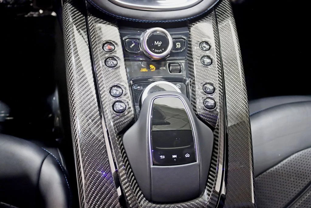 Used 2023 White Aston Martin 707 image 33