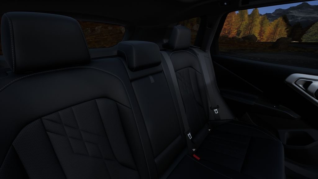 Used 2026 Dark Graphite Metallic BMW 30 xDrive image 36