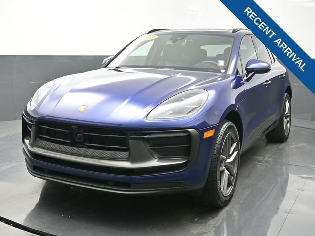 2024 Porsche Macan T