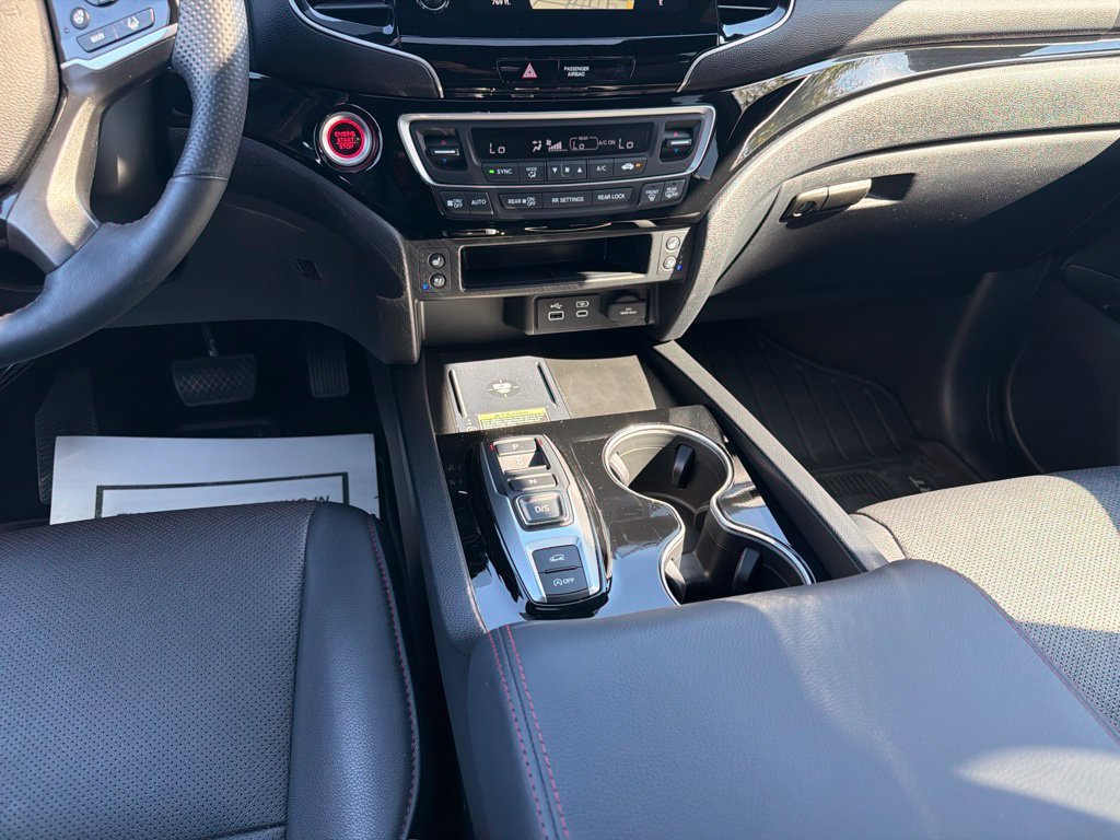 2024 Honda Passport Black Edition - Photo 16
