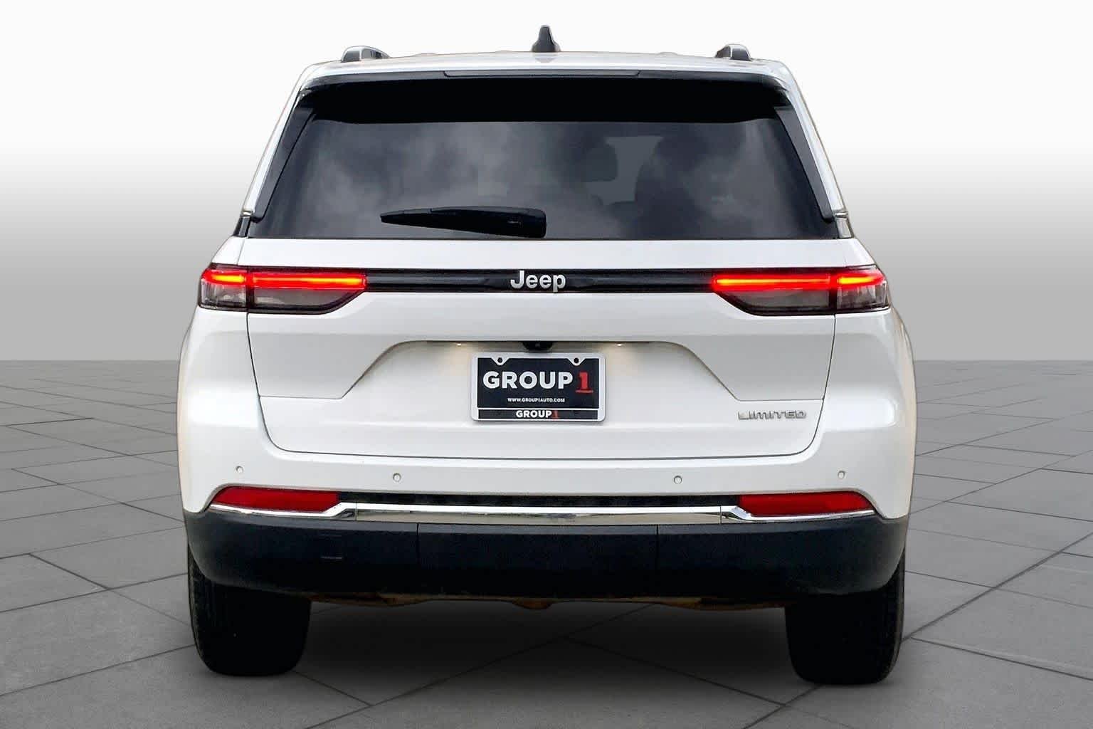 Used 2024 Bright White Clearcoat Jeep Limited image 5