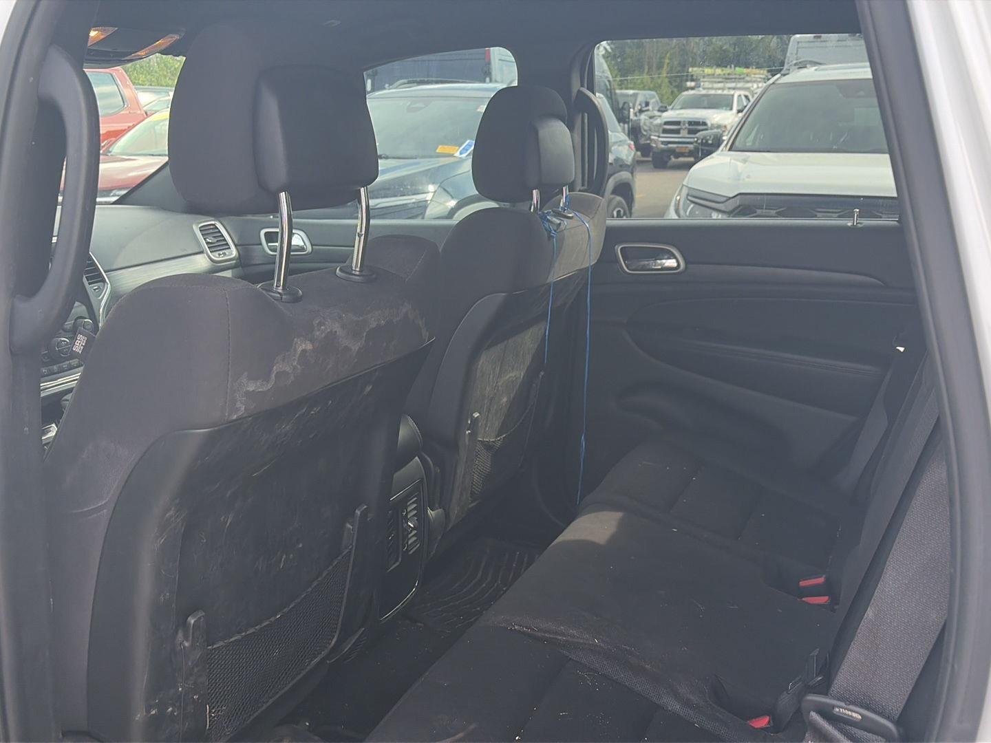 Used 2019 Bright White Clearcoat Jeep Laredo E image 6