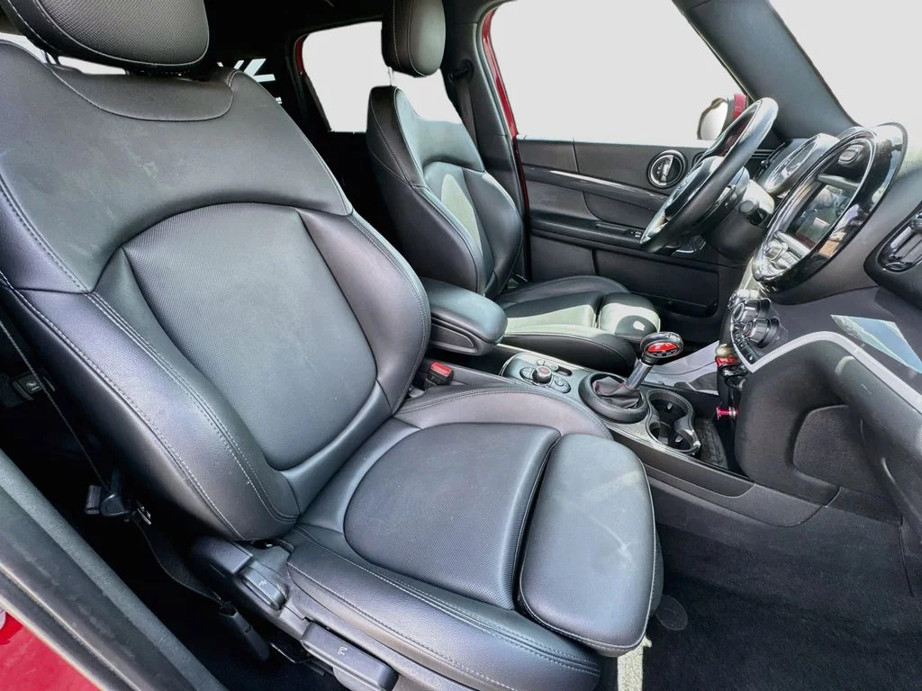 Used 2019 Red MINI Signature image 35