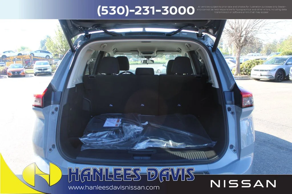 New 2026 Boulder Gray Pearl Nissan SV image 10