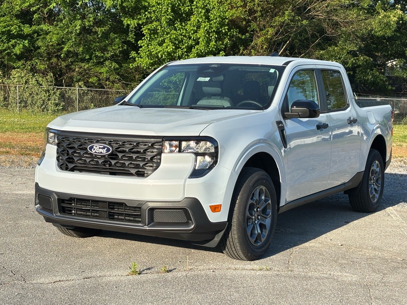 New 2026 Space White Metallic Ford XLT image 2