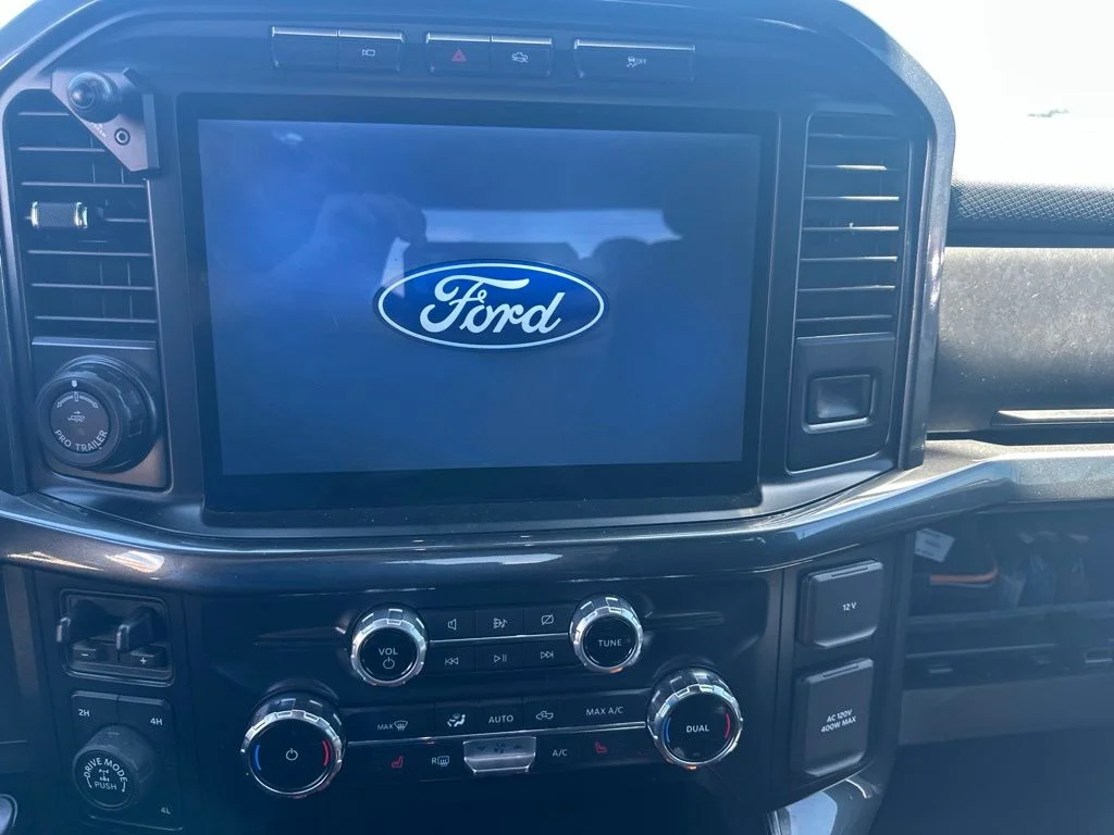 Used 2022 Blue Ford Tremor image 13