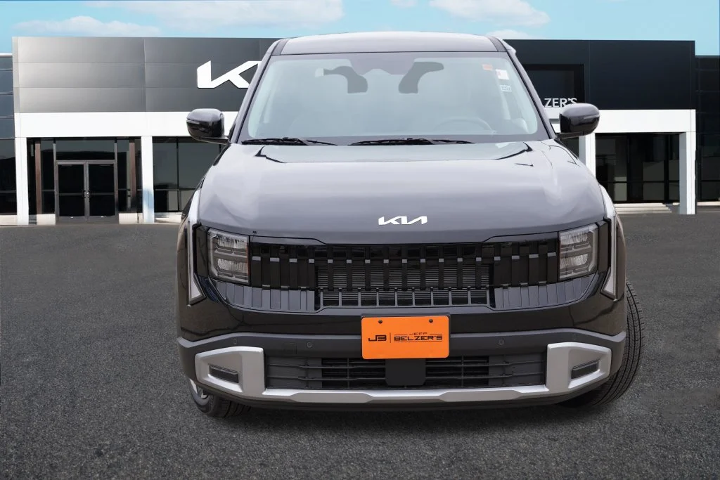 New 2027 Aurora Black Pearl Kia S image 8