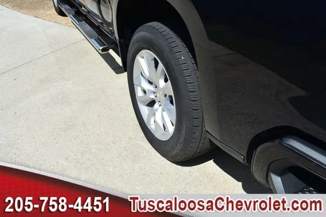 Used 2023 DARK ASH METALLIC Chevrolet Custom image 16