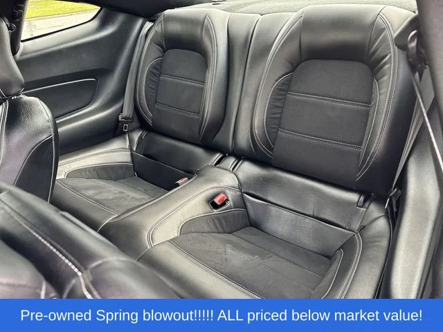 Used 2019 Blue Ford GT Premium image 18