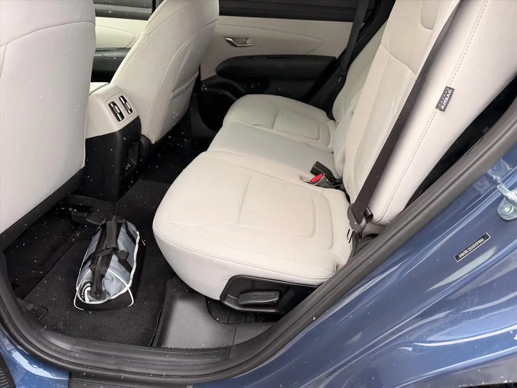 Used 2025 Blue Hyundai SEL image 10