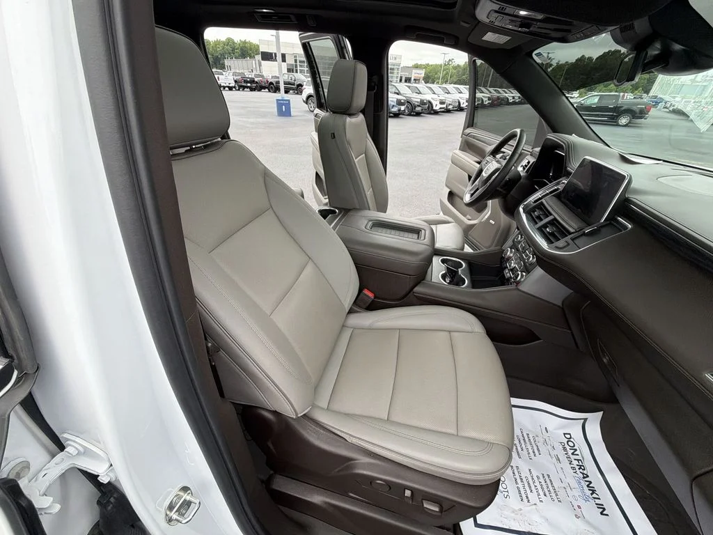 Certified Used 2023 White GMC SLT image 34