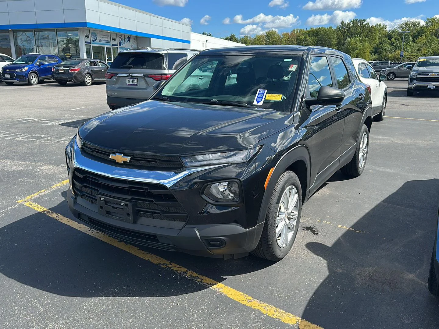 Used 2023 MOSAIC BLACK METALLIC Chevrolet LS image 5
