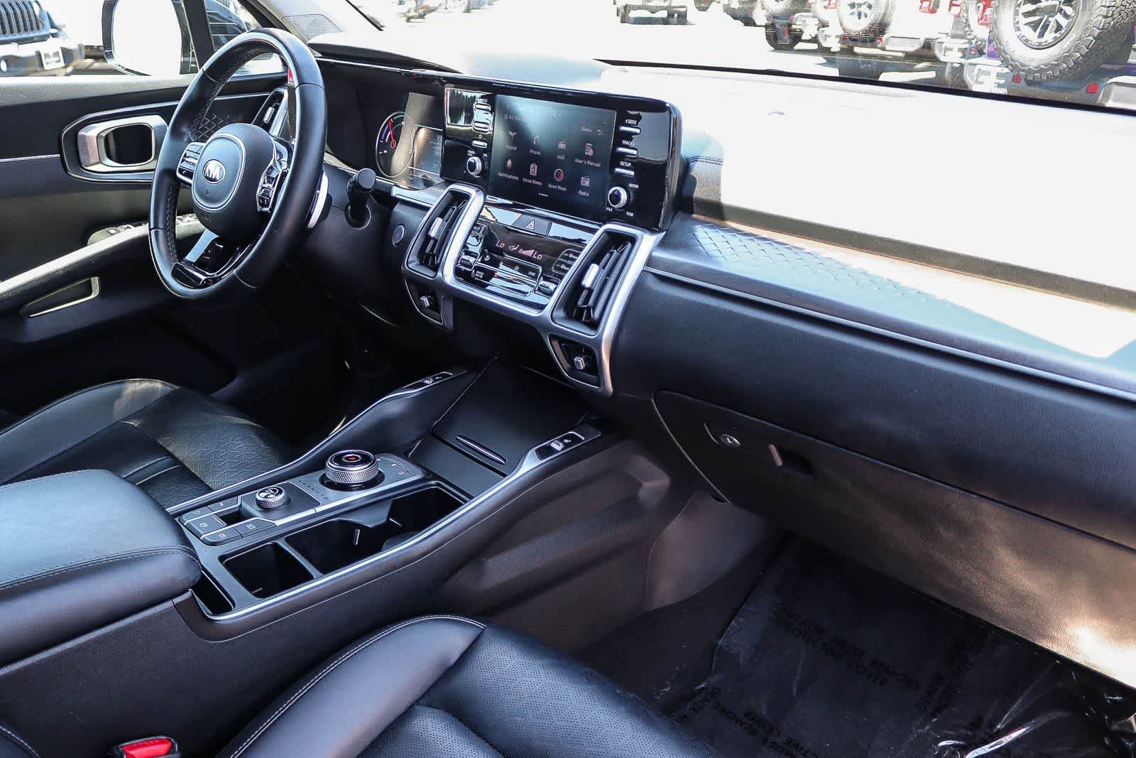 Used 2021 Aurora Black Kia EX image 15