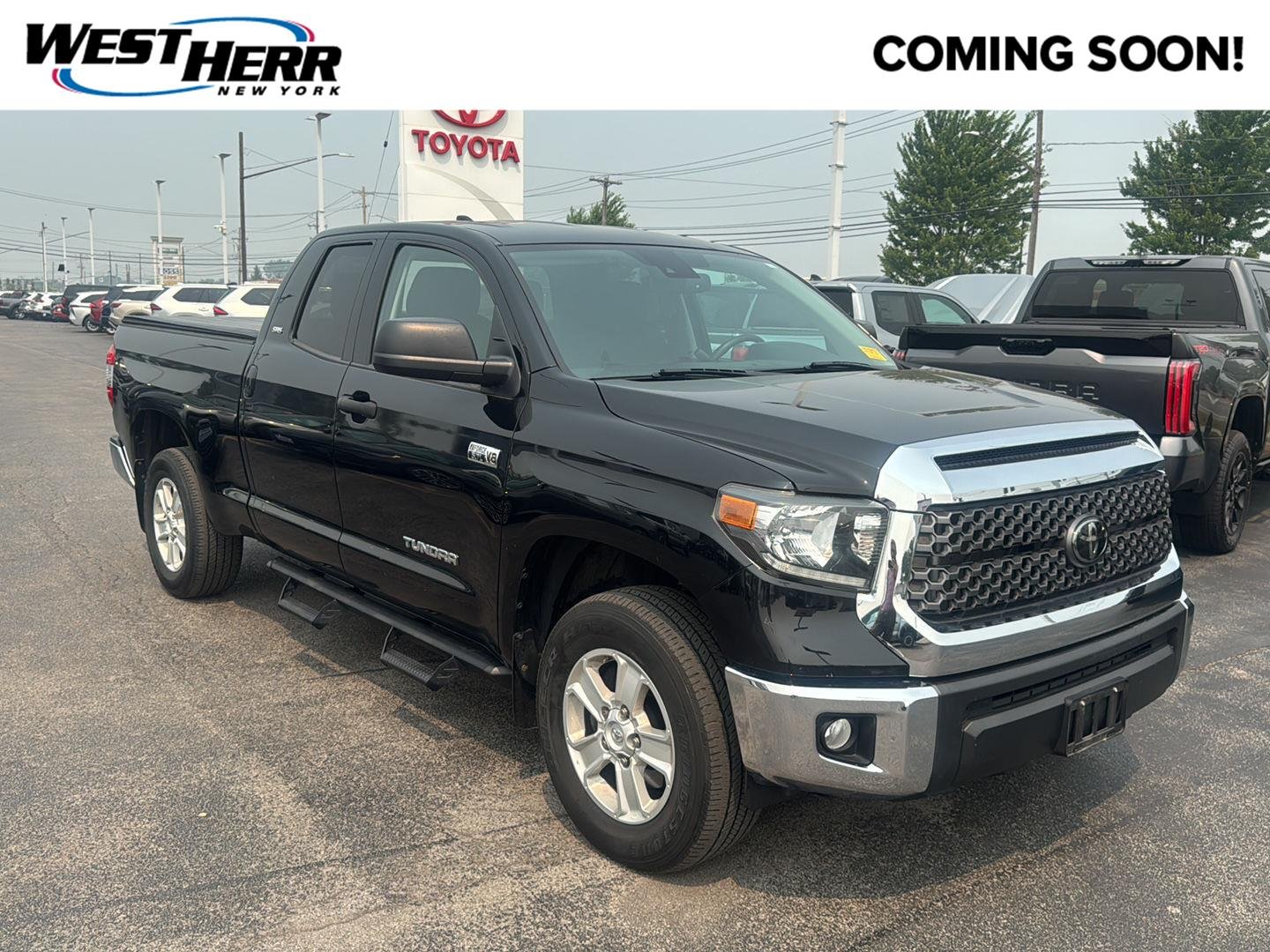 Used 2020 Midnight Black Metallic Toyota SR5 image 1