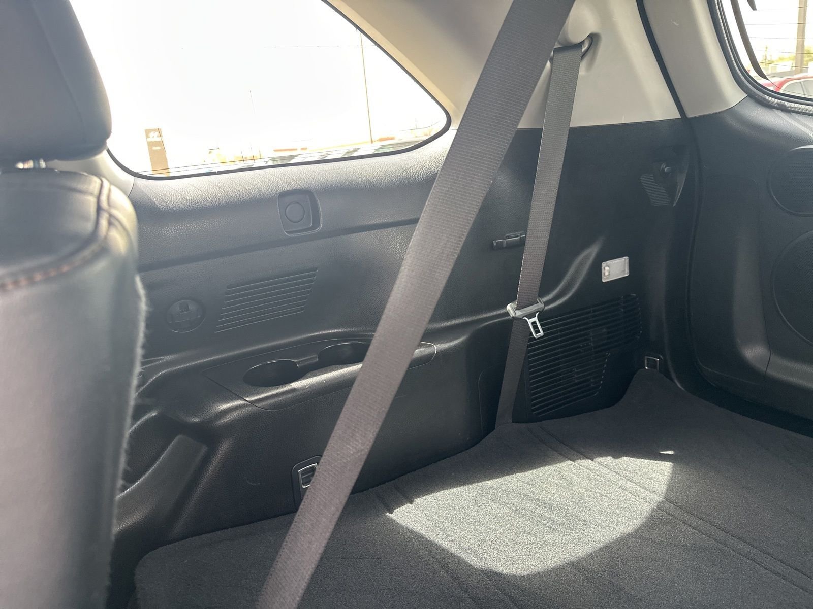 Used 2014 Black Toyota Limited image 23