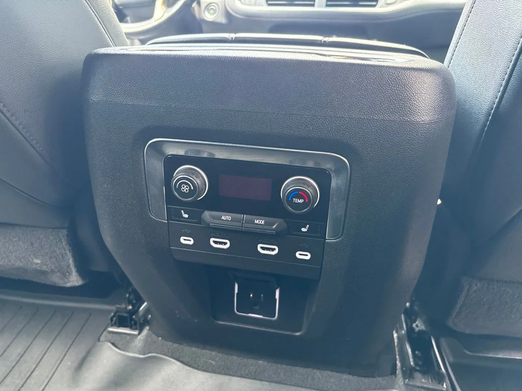 Used 2021 Black Chevrolet High Country image 20