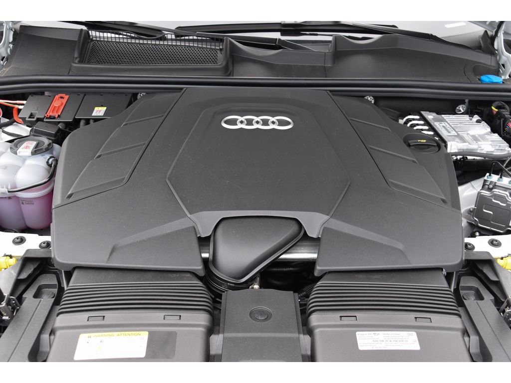 Used 2025 Whi Audi Premium Plus image 27