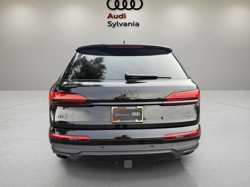 Certified Used 2025  Audi Premium Plus image 6