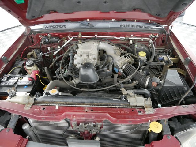 Used 2004 Red Brawn Metallic Nissan Extended Cab SVE image 23