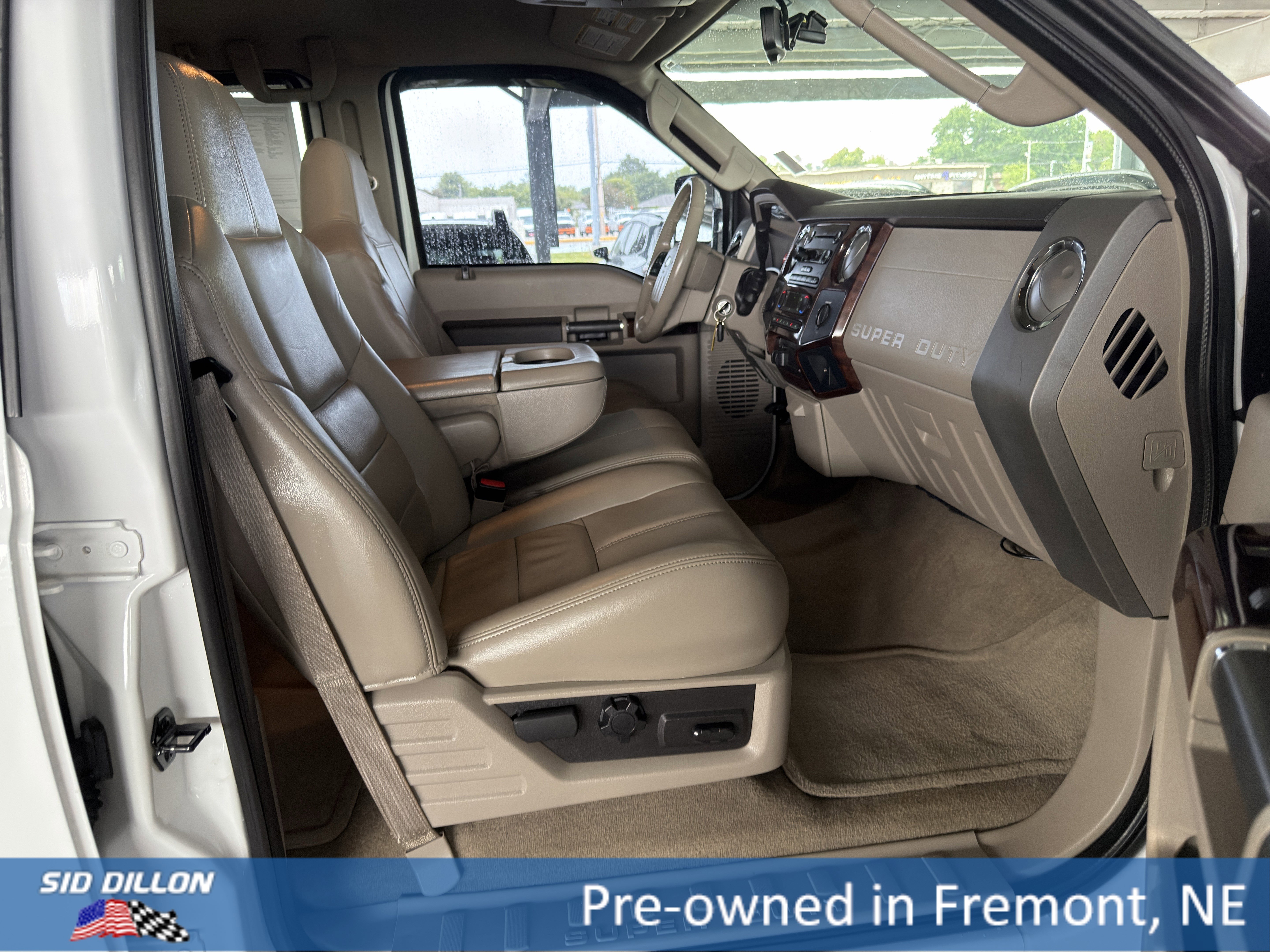 Used 2008 White Ford Lariat image 14