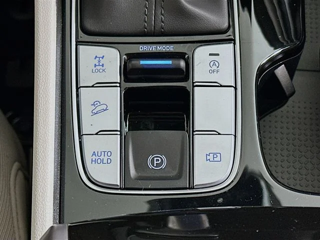 New 2026 Hyundai TUCSON SEL