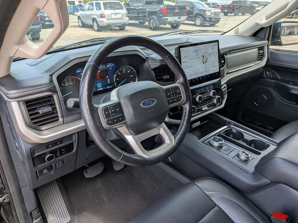 Used 2024 Black Ford XLT image 33