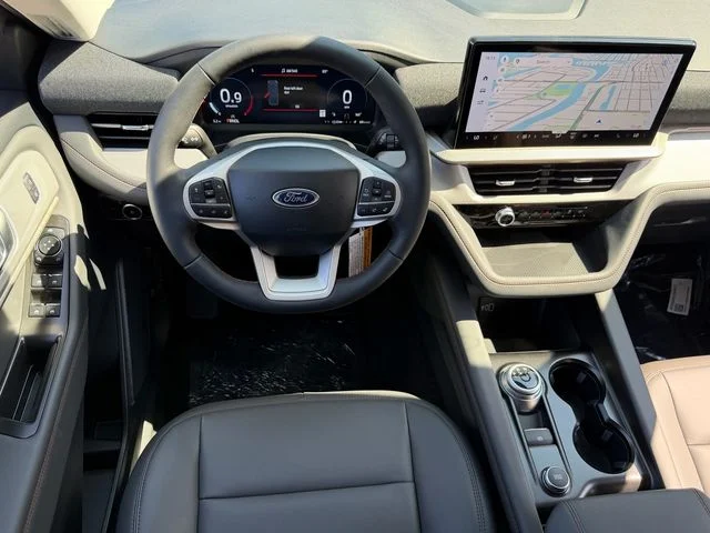 New 2026 Agate Black Metallic Ford Active image 19