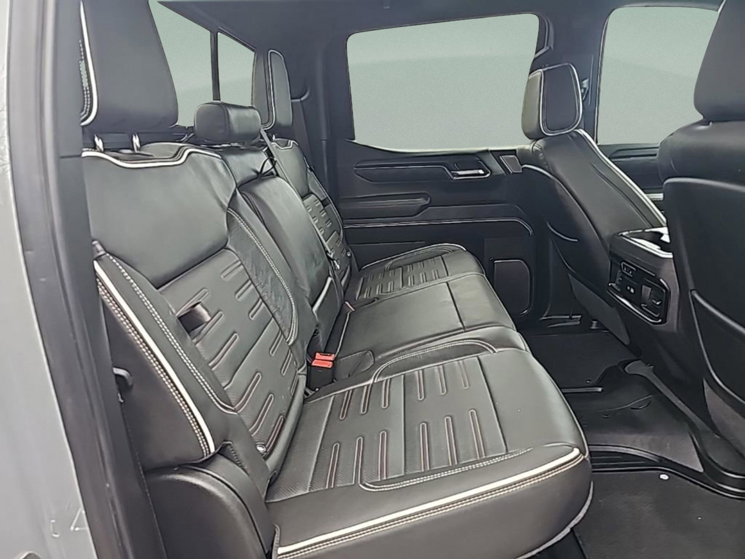 2024 GMC Sierra 1500 AT4X - Photo 39
