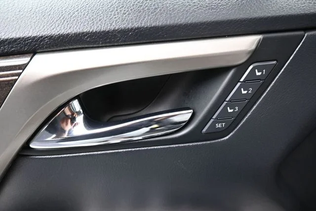 Used 2020 Black Lexus 350 image 26