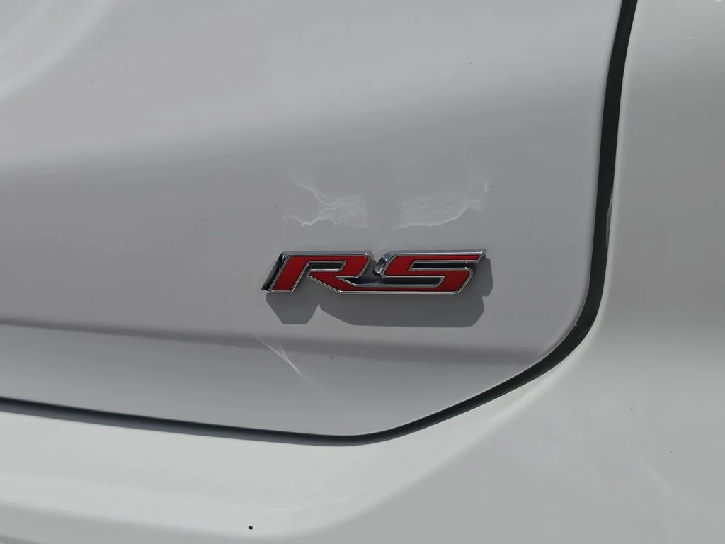 Used 2023 White Chevrolet RS image 17
