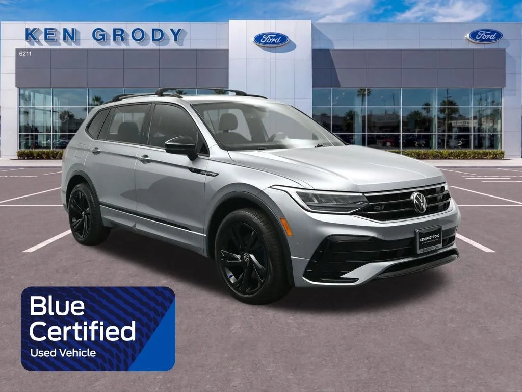 2023 Volkswagen Tiguan 2.0T SE R-Line Black's photo