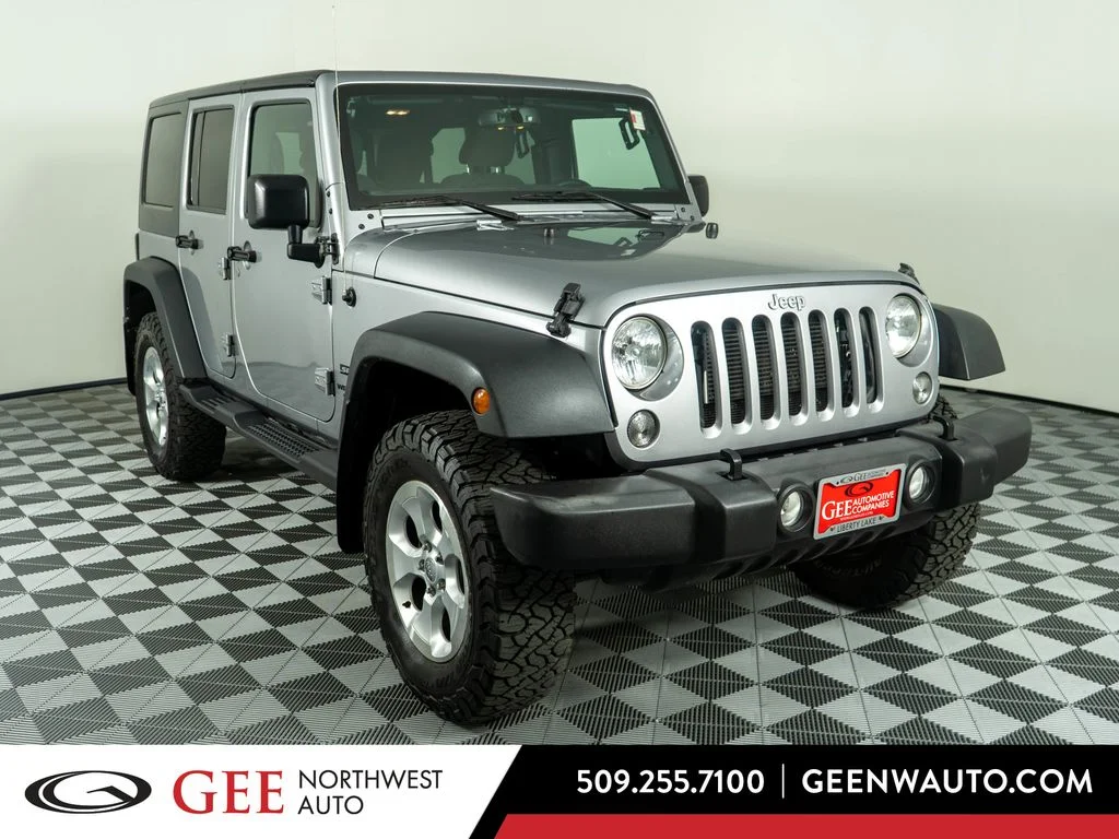 Used 2017 Silver Jeep Unlimited Sport image 1