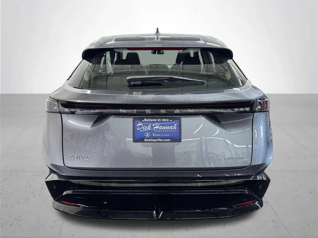 Used 2023 Gray Nissan ENGAGE image 5
