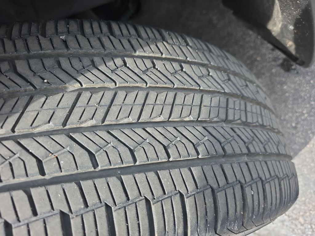 Used 2023 Magnetic Gray Metallic Toyota Platinum image 25