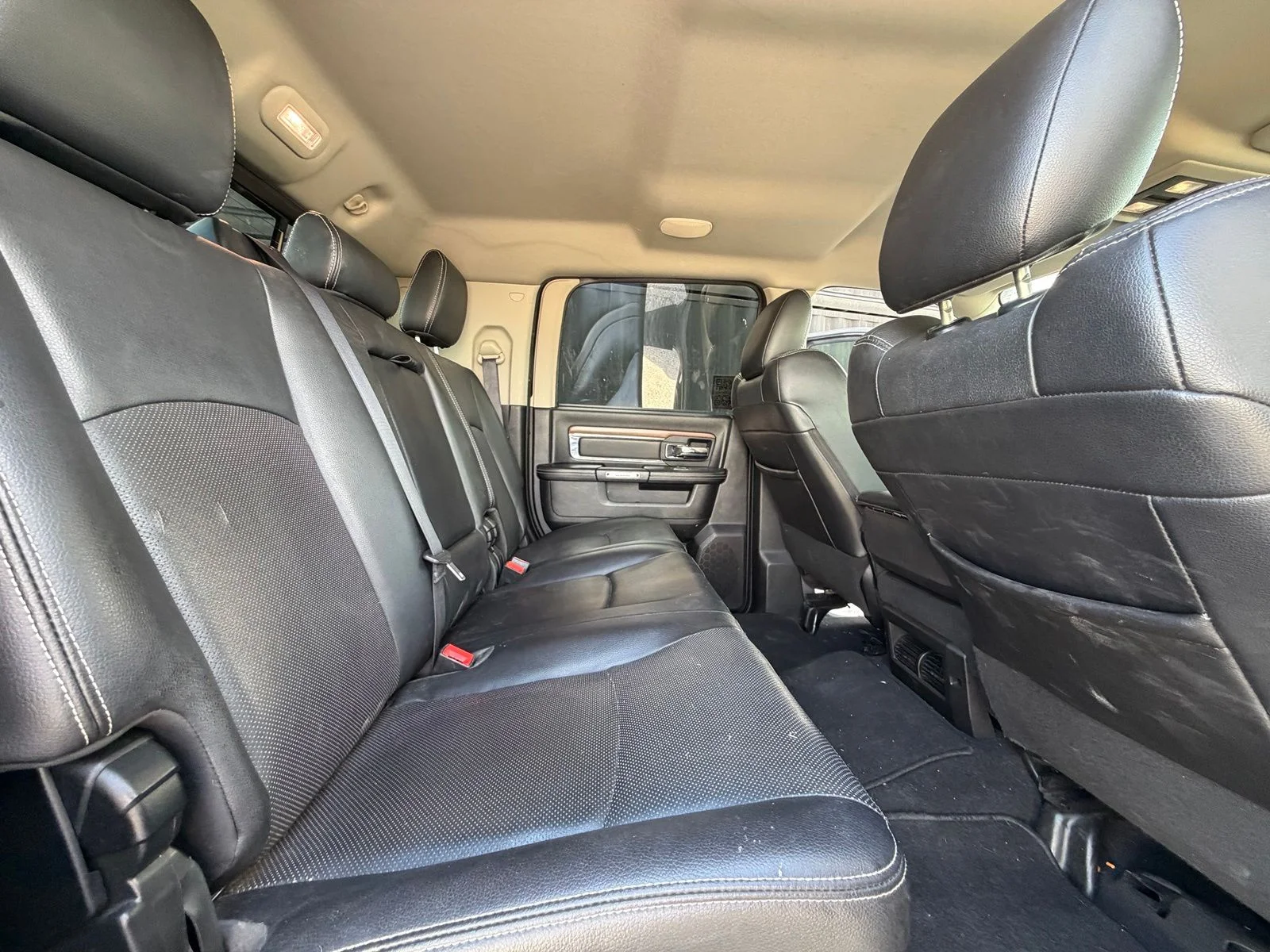 Used 2016 Black Ram Laramie image 15