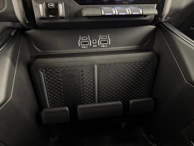 New 2026 Blue Ram Laramie image 23