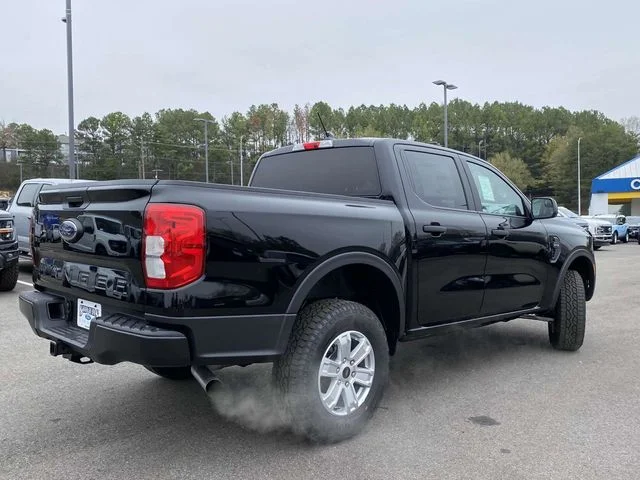 New 2026 Shadow Black Ford XL image 3