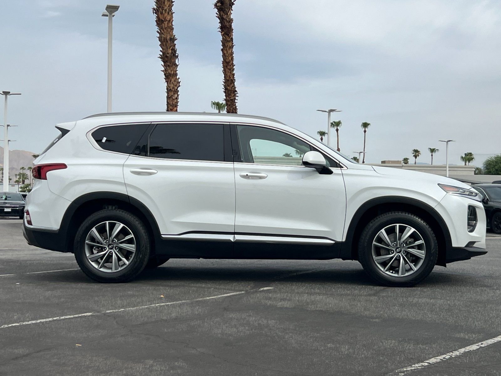 Used 2020 Hyundai Santa Fe SEL with VIN 5NMS33AD2LH143474 for sale in Cathedral City, CA